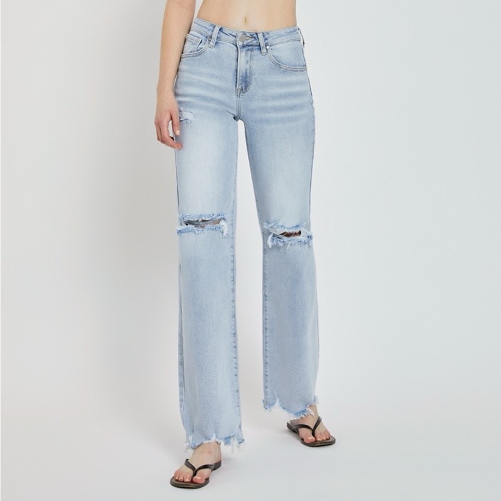 NWT RISEN PLUS + REG Size High Rise Light Wash Distressed 90s Wide Leg Jeans